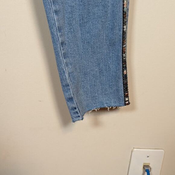 Zara Denim Embroidered Crystal Jeans Size 26 - Picture 4 of 10